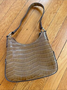 Jones New York Classic Croc-Embossed Shoulder Bag in Brown